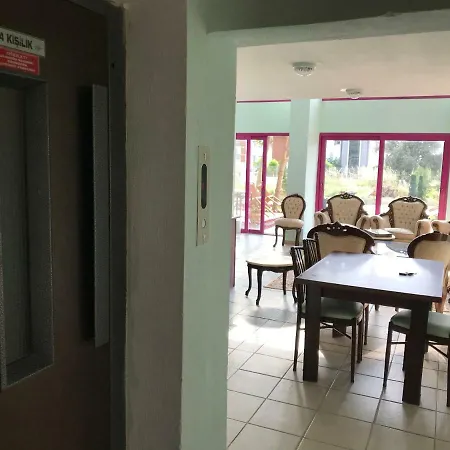 Suer Hotel Kuşadası